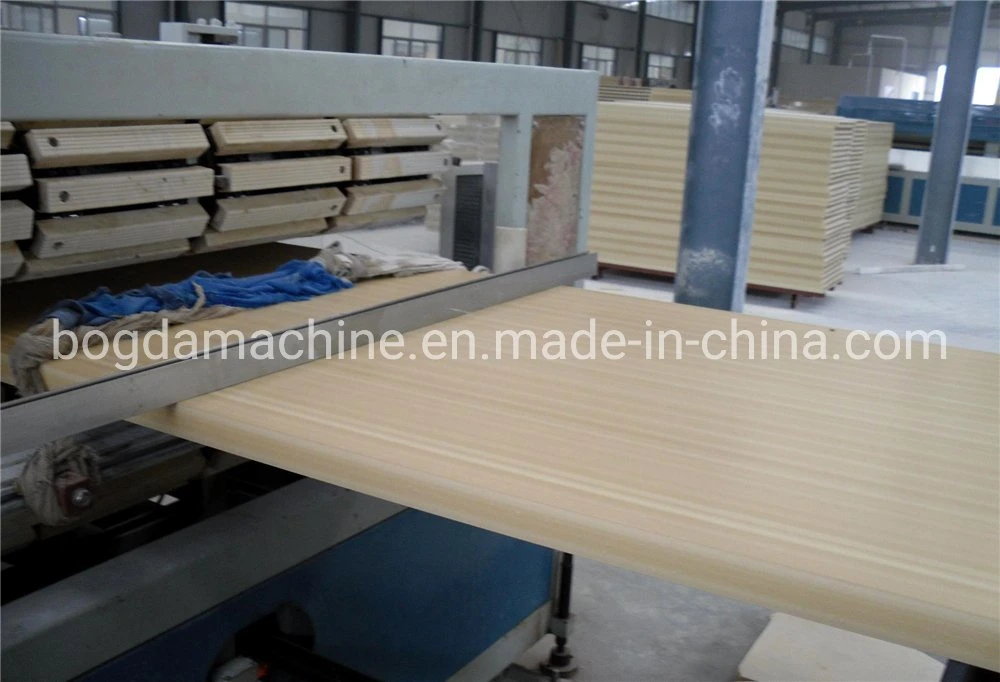 Bogda PVC WPC Hollow Door Panel Extrusion Production Line Wood Plastic Composite Foam Board Making Machine Price